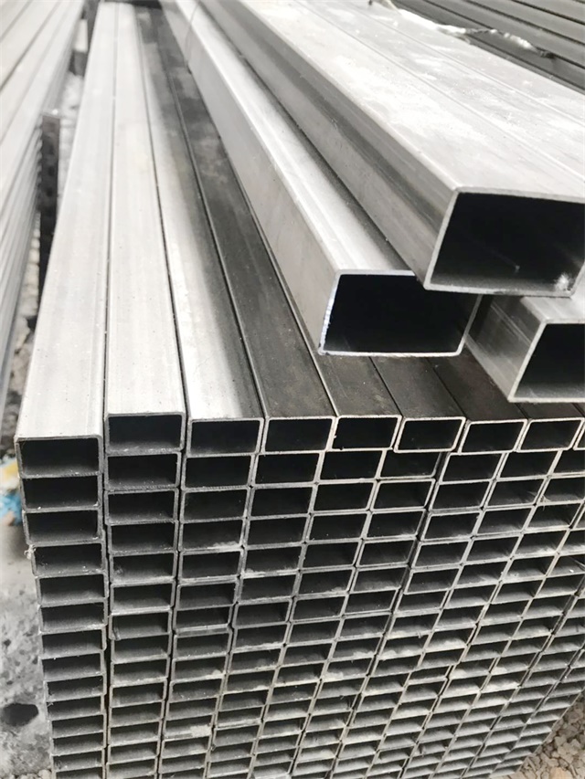 建昌Q235B镀锌矩形管